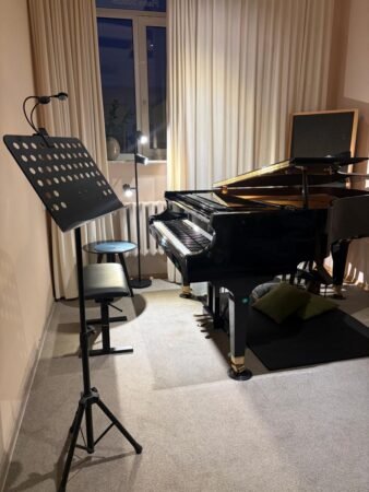 Piano Studio Rental for Individual Practice