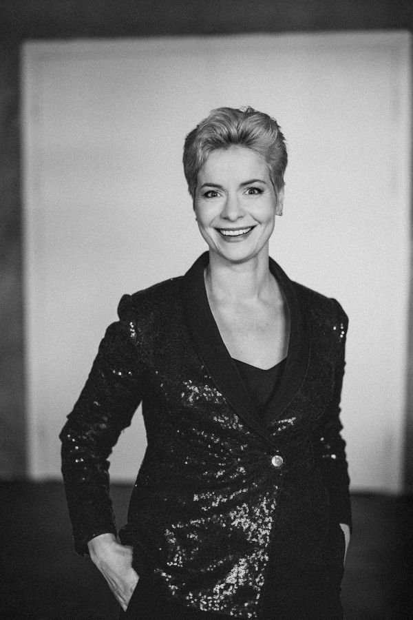 Eglė Andrejevaitė - by Mindaugas Mikulenas